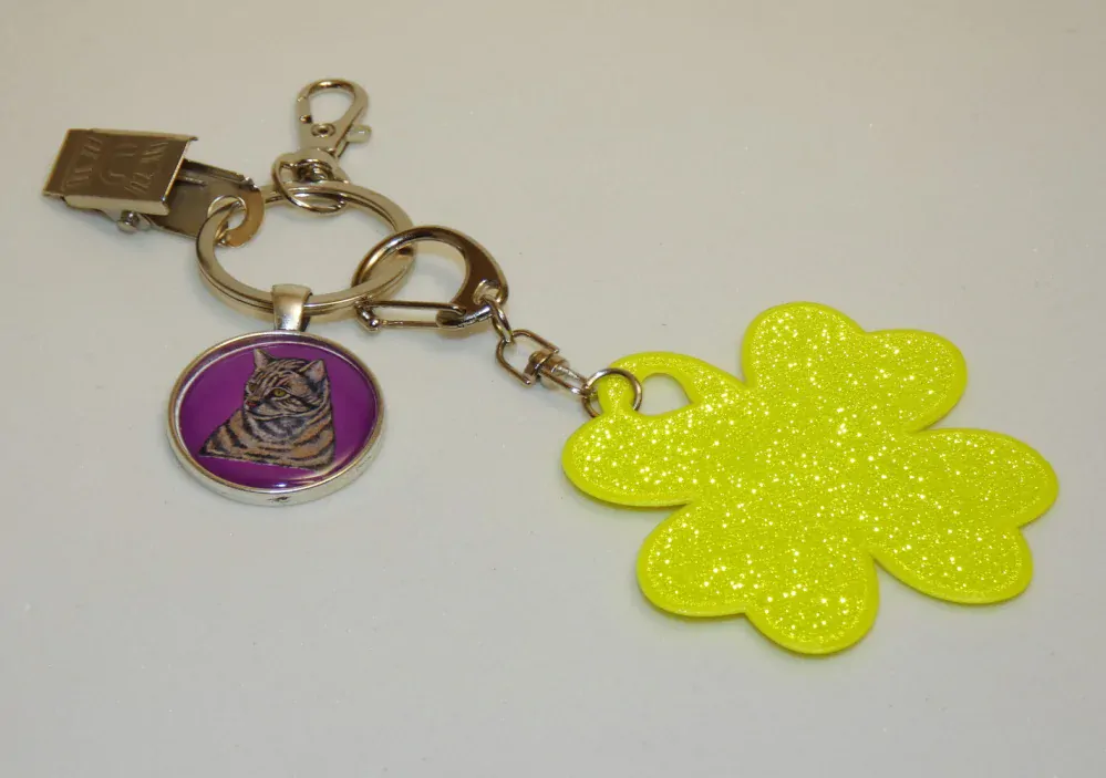 Mourovatá kočka - bižuterní a reflexní přívěsek