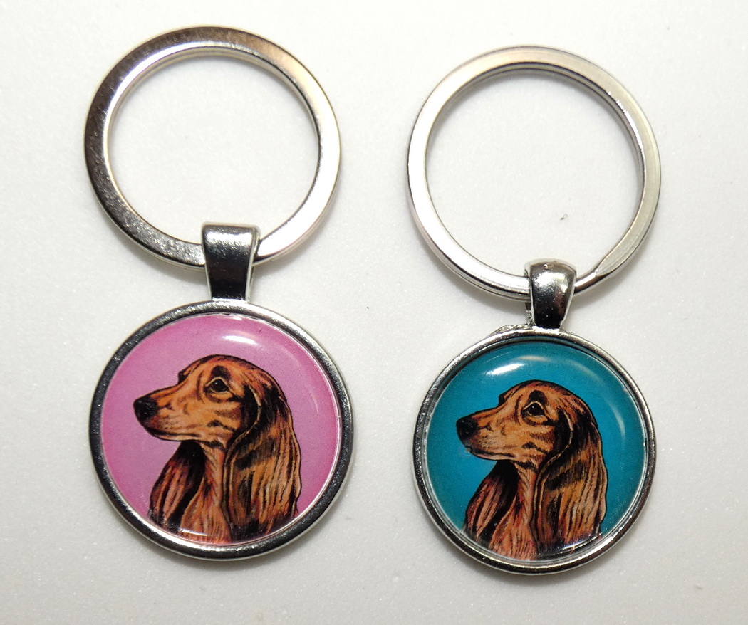 Jezevčík dlouhosrstý barevný - přívěsek