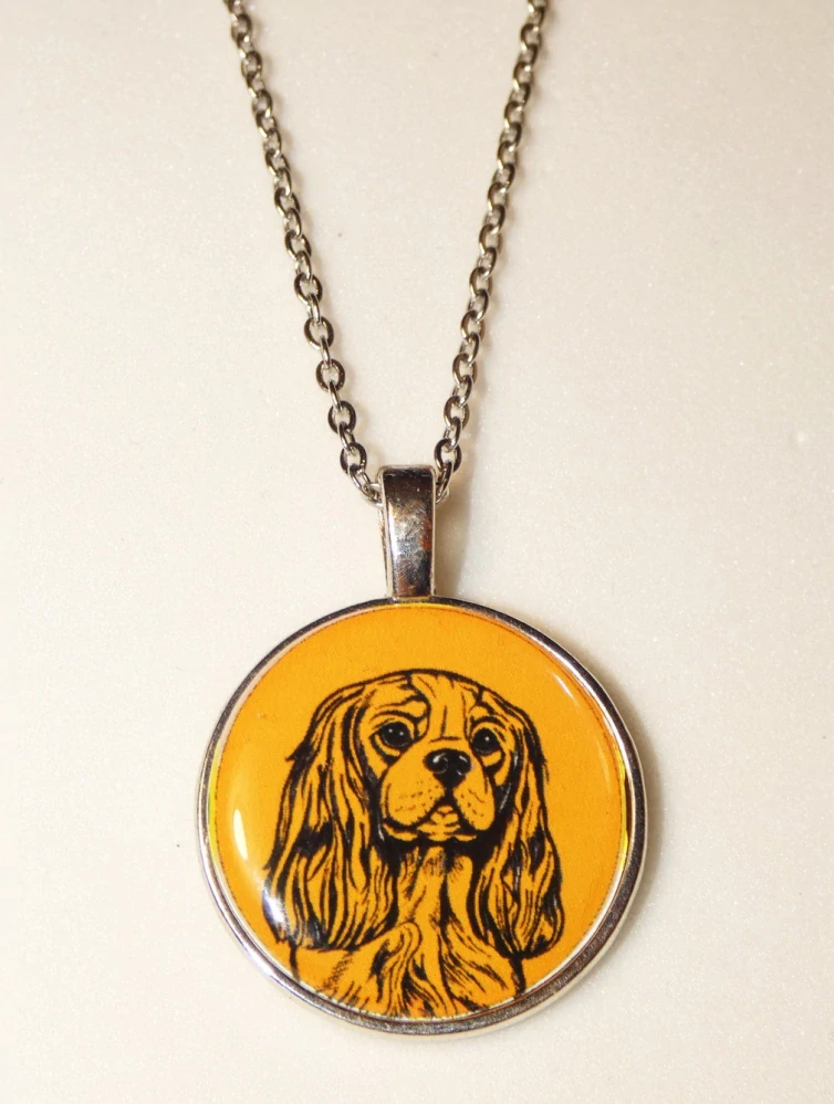 Kavalír - bižuterní přívěsek