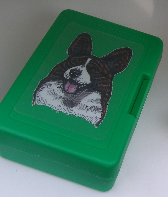 Welshcorgi Cardigan - plastový box