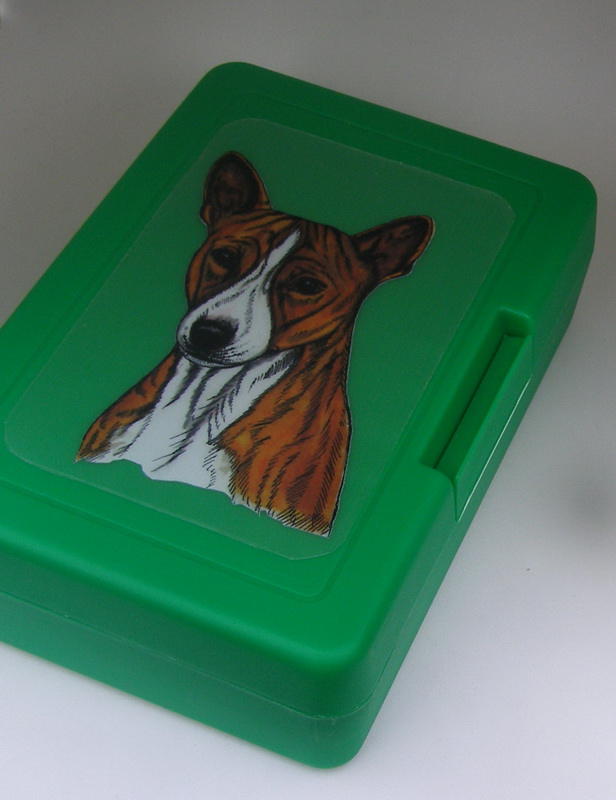 Basenji - plastový box