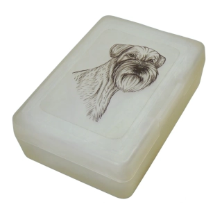 Knírač čb - plastový box